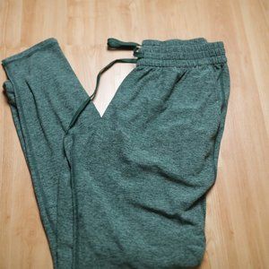 Outdoor Voices Green Lounge Pant Joggers - M